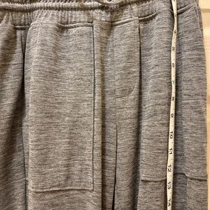 Lou &  Grey Luvstretch Joggers